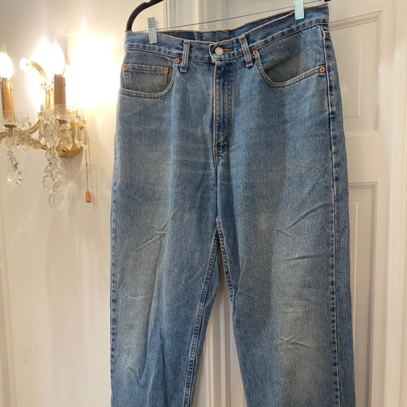 Men's Levi 550 Relax Fit Jeans - Picture 1 of 5